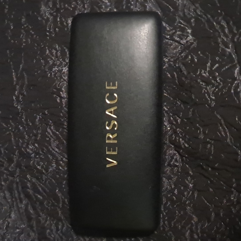 VERSACE Customized Case & Frames - Picture 10 of 10